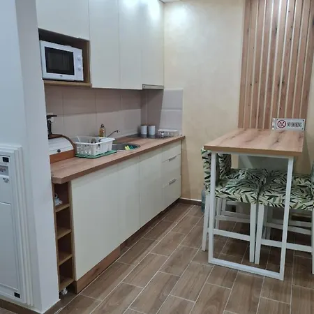 Swan Apartment